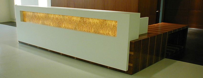 Vanco Desk